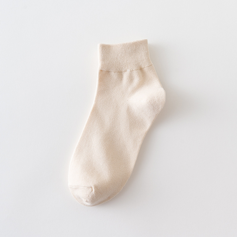 Demure (5 pairs)